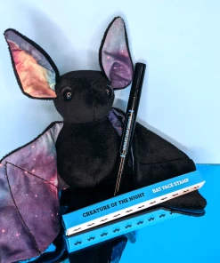 ASHLEY HAY DESIGN BAT STAMP & BRUSH EYE LINER